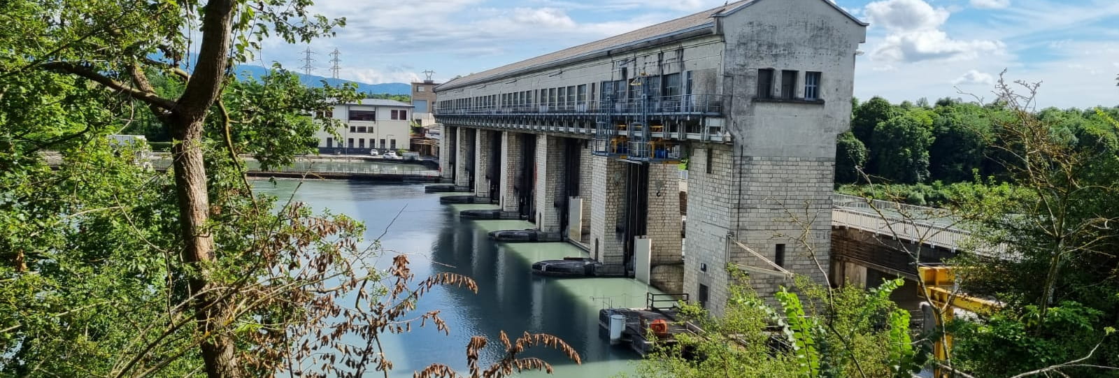 Balade - Sentier Pédagogique du Pont-Barrage EDF de Pizançon