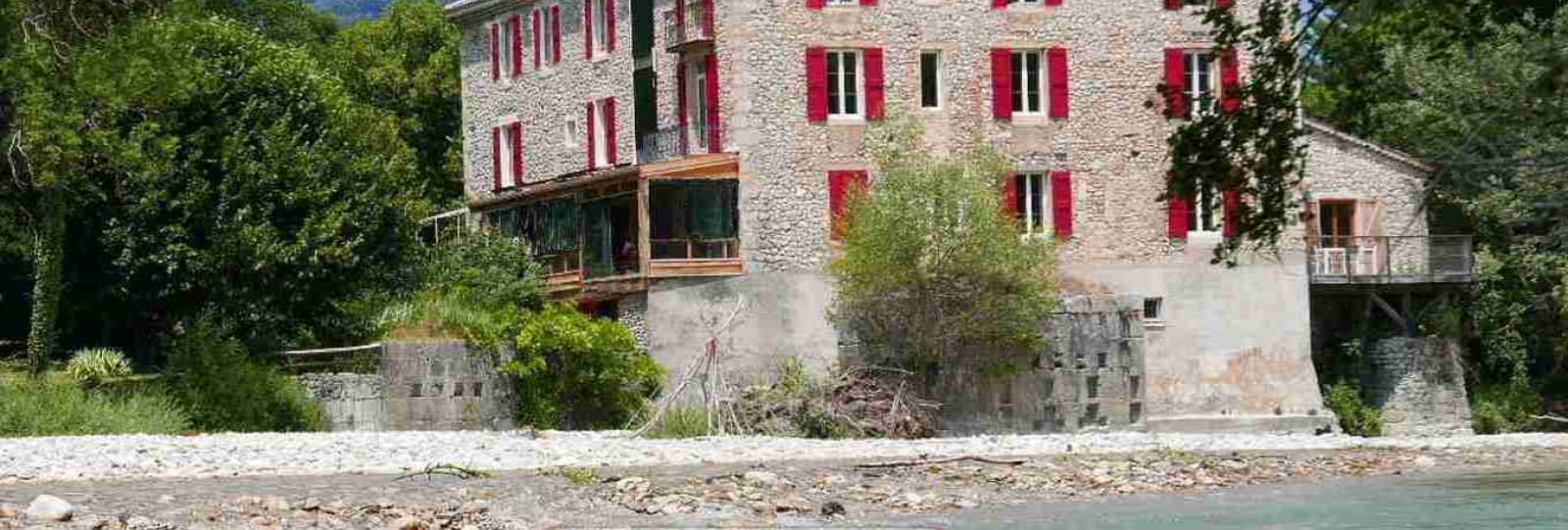 Le Moulin de Solaure Bed and Breakfast