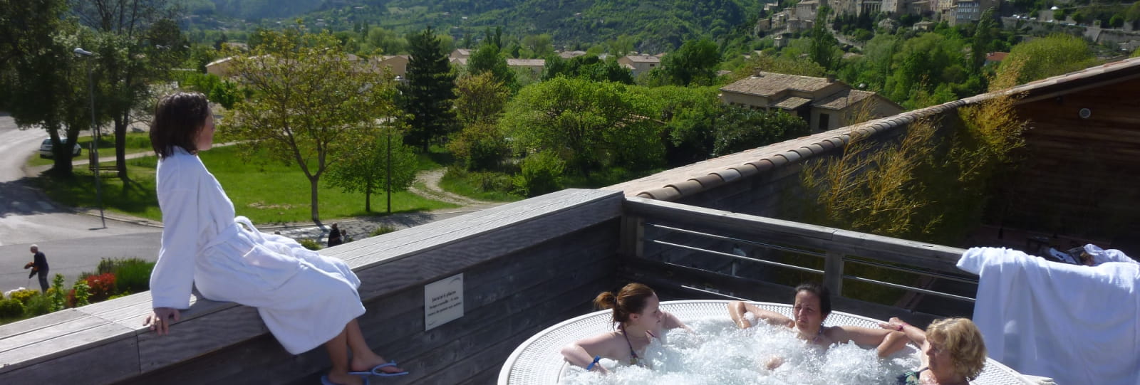 Wellness-Wandern in Montbrun-les-Bains