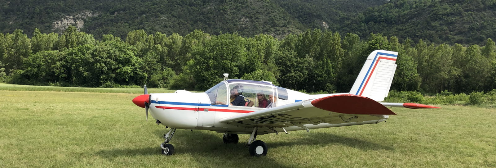 Vol en avion et planeur avec l'association aéronautique de Rochecourbe