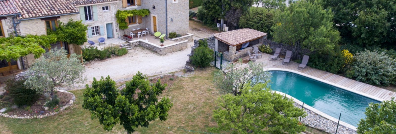 Les Bories - Quiet duplex house with pool in Drome Provençale